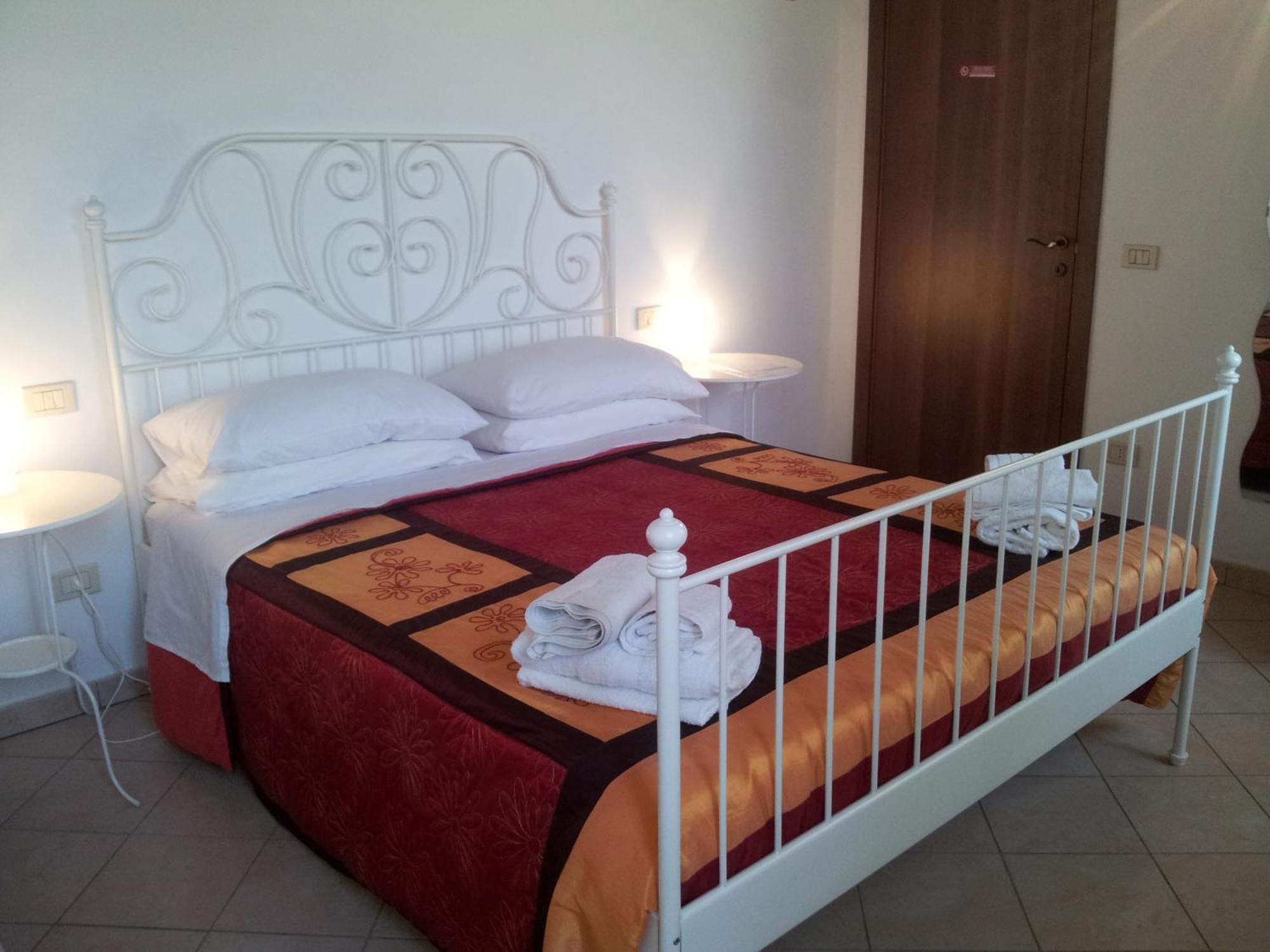 Bed and Breakfast Bb Parco Del Mincio Вирджилио Экстерьер фото